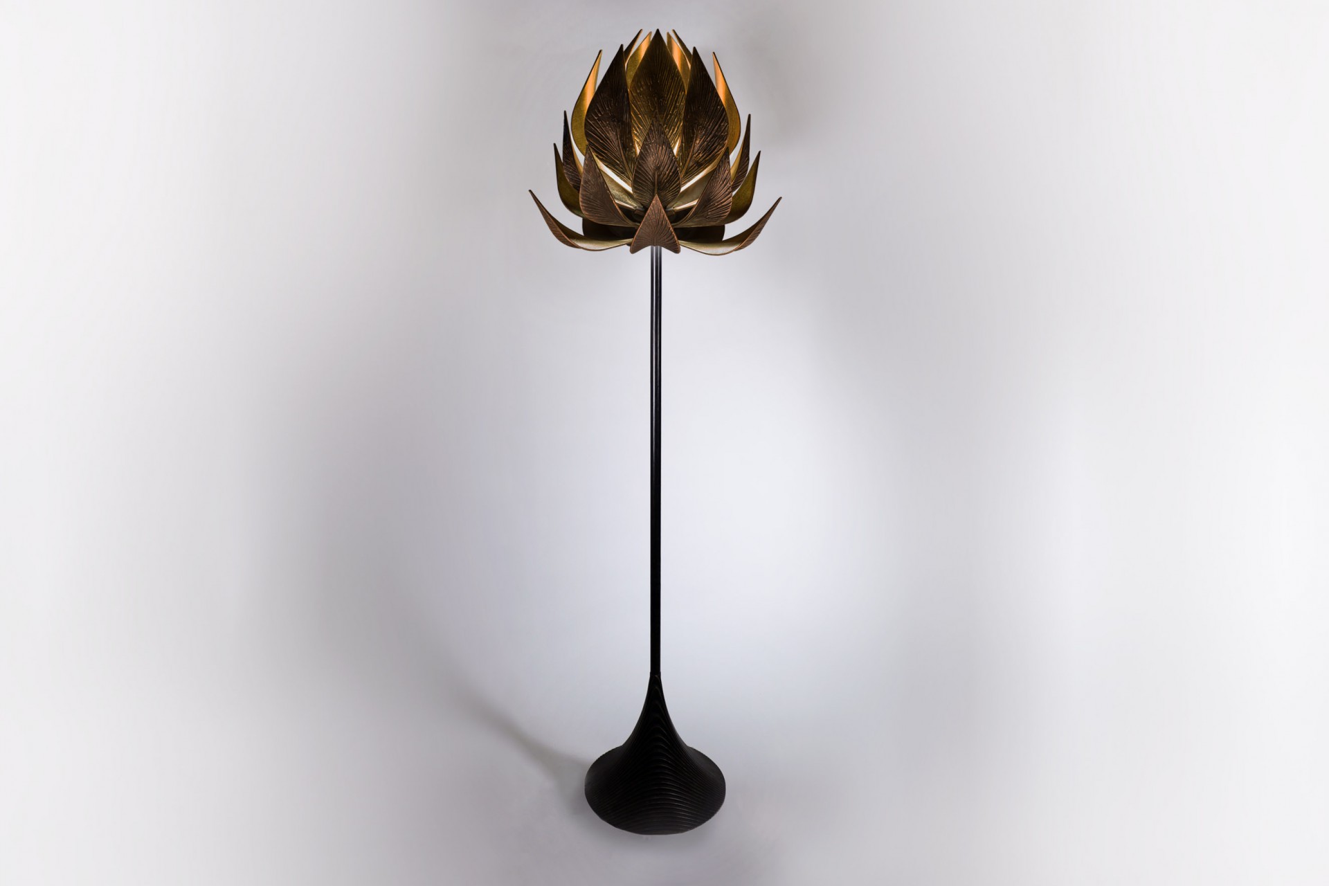 Lotus Standing Lamp